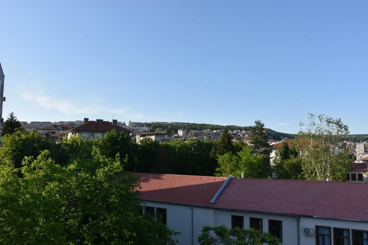 Tarnovo Studios City Center ヴェリコ・タルノヴォ エクステリア 写真